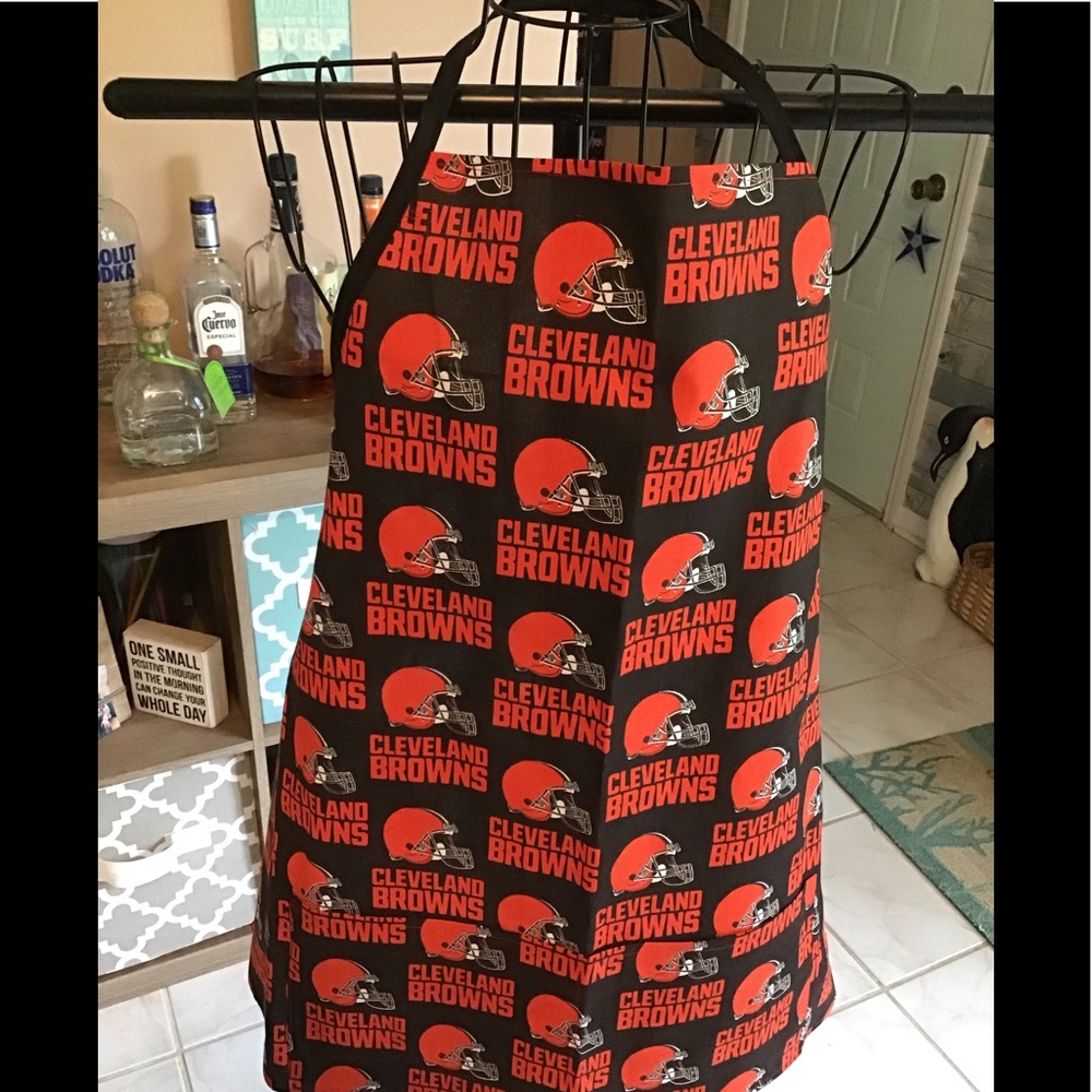 Cleveland Browns apron￼